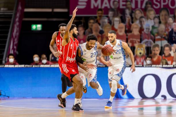 脱颖而出 脱颖而出