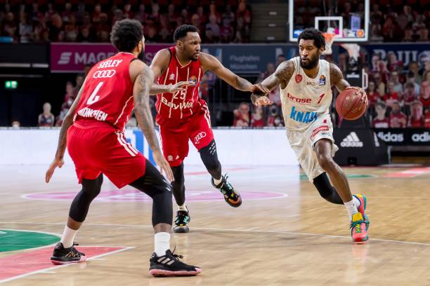 次交锋中有 次交锋中有